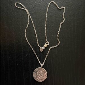 ME&RO inspired sterling
Silver circle paisley 16” pendant-a high quality piece